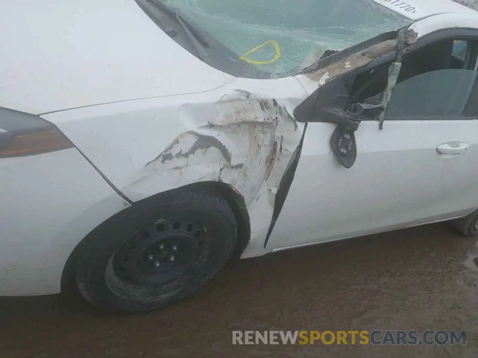 9 Photograph of a damaged car 2T1BURHEXKC139188 TOYOTA COROLLA 2019