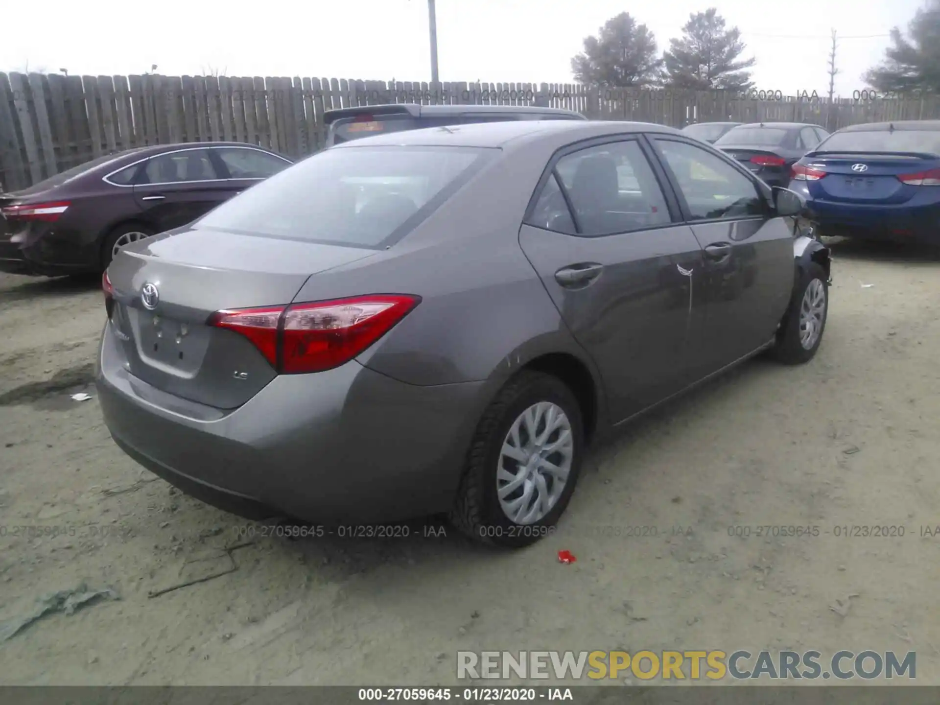 4 Photograph of a damaged car 2T1BURHEXKC139515 TOYOTA COROLLA 2019