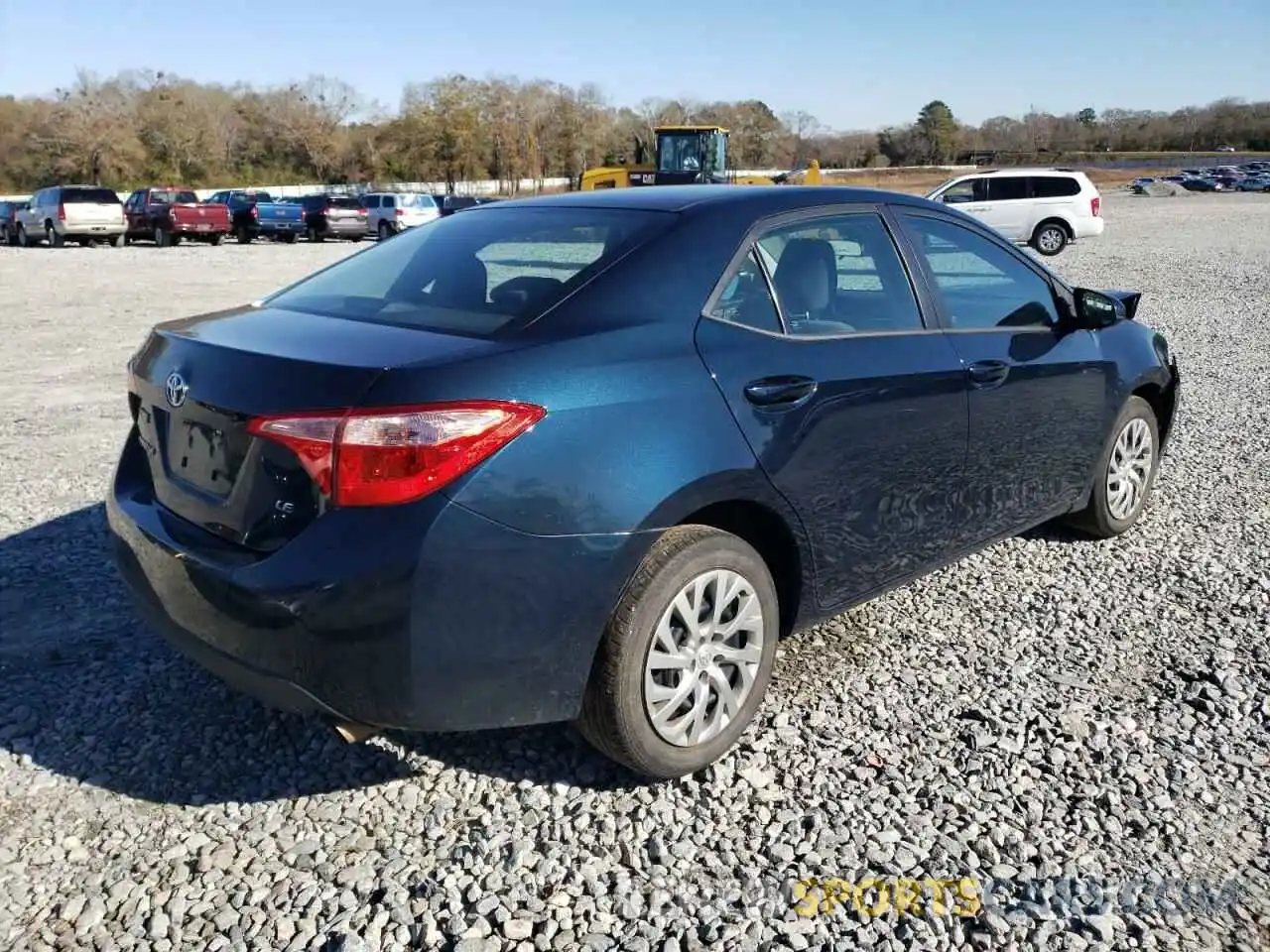 4 Photograph of a damaged car 2T1BURHEXKC142091 TOYOTA COROLLA 2019