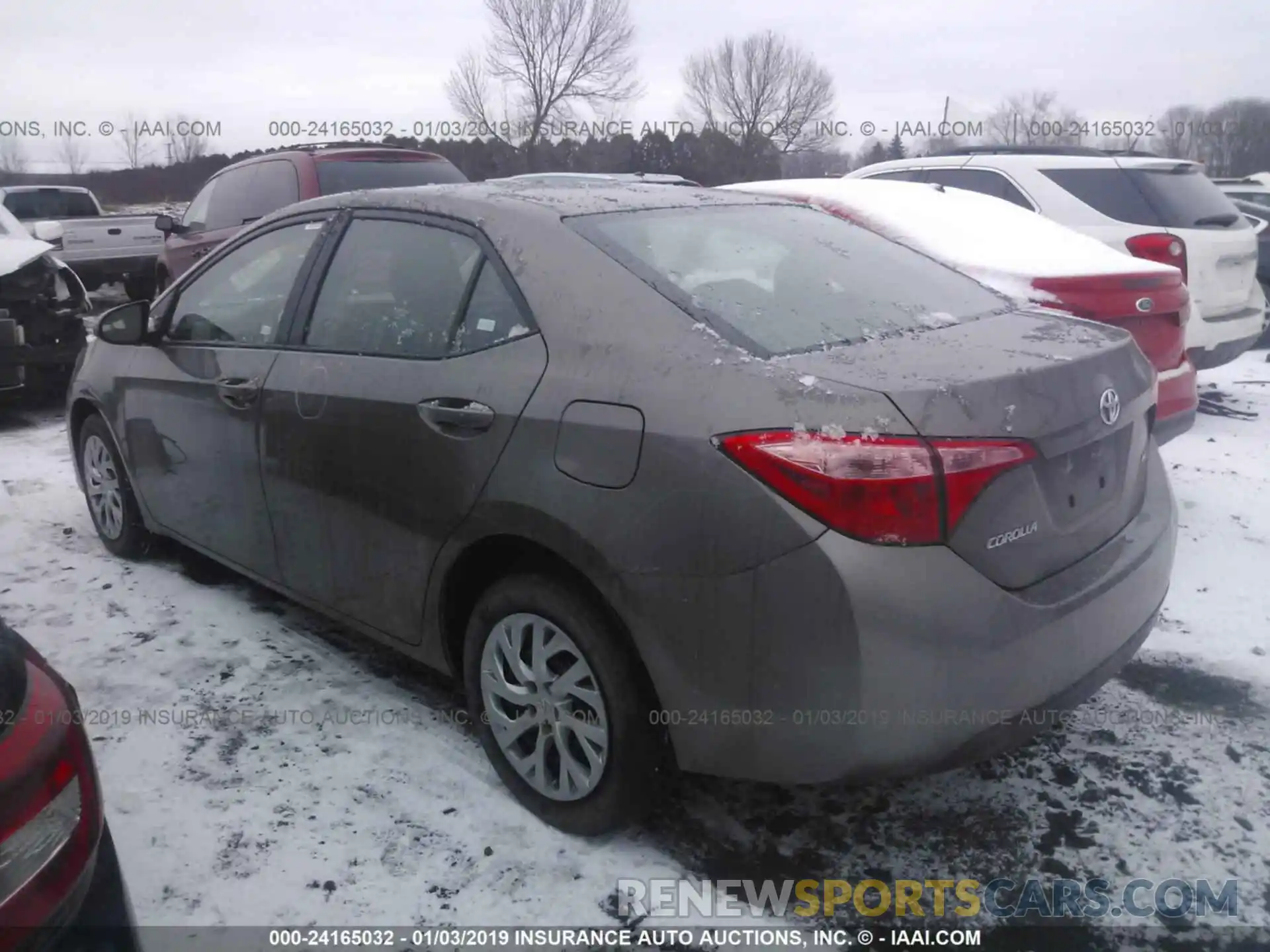 3 Photograph of a damaged car 2T1BURHEXKC142611 TOYOTA COROLLA 2019