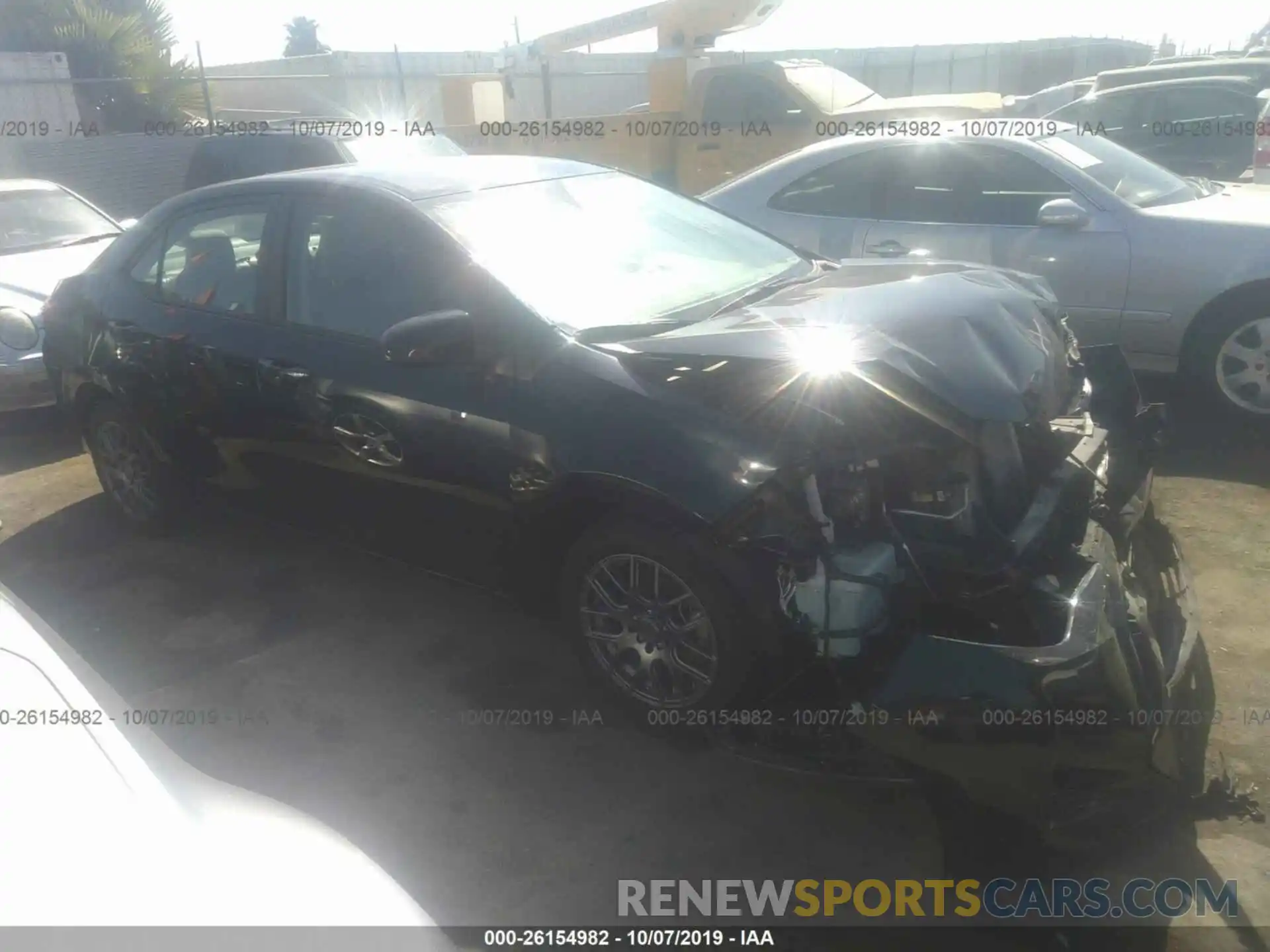 1 Photograph of a damaged car 2T1BURHEXKC143158 TOYOTA COROLLA 2019