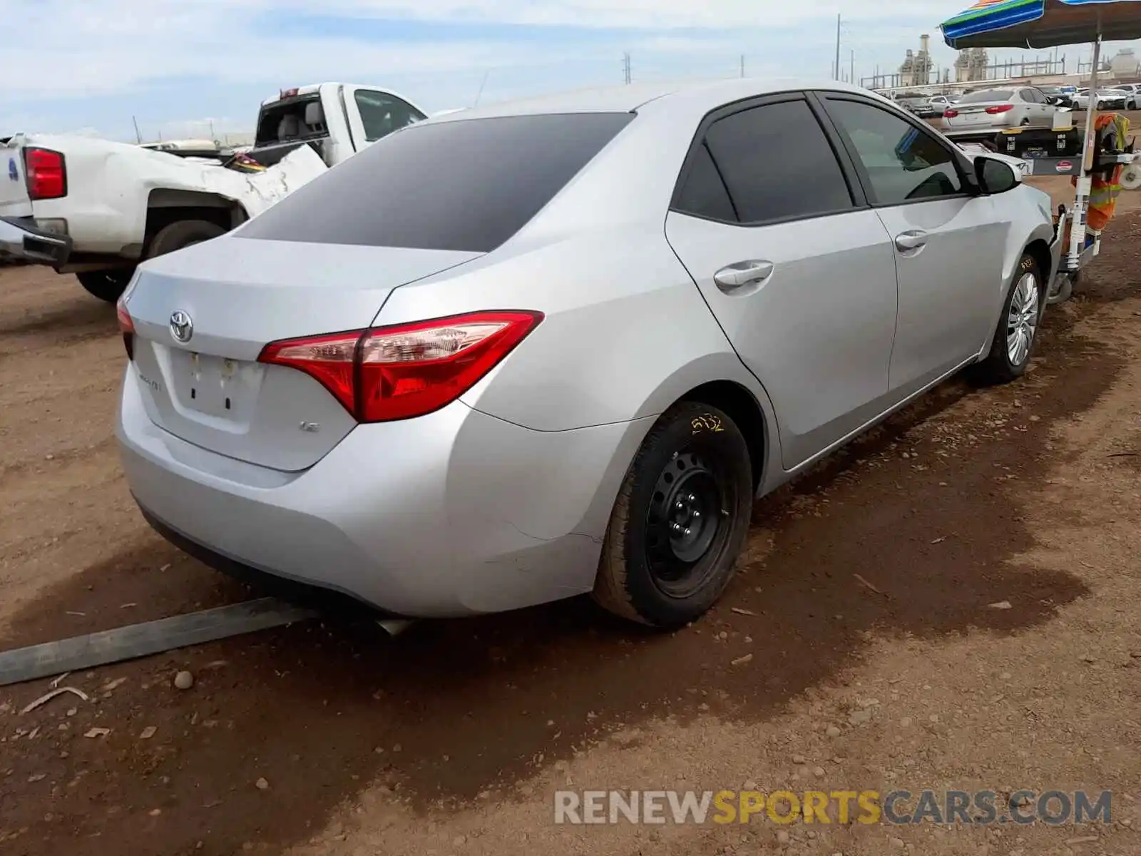 4 Photograph of a damaged car 2T1BURHEXKC146030 TOYOTA COROLLA 2019