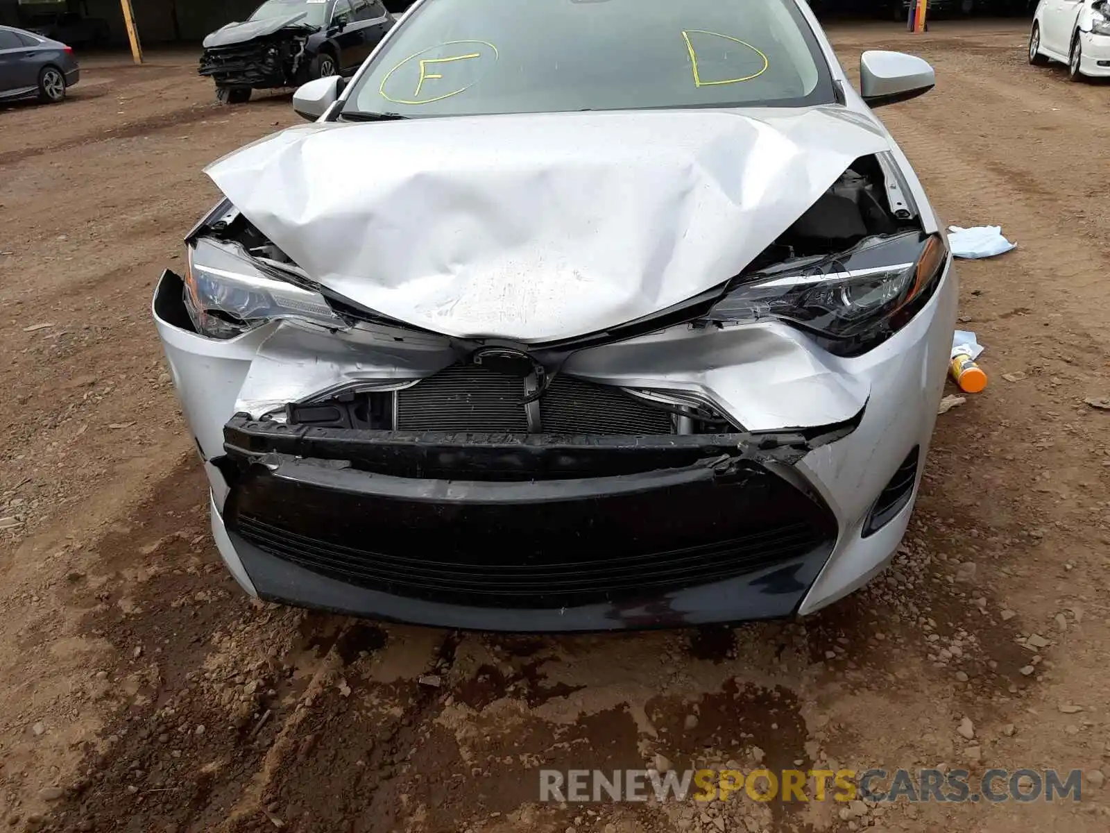 9 Photograph of a damaged car 2T1BURHEXKC146030 TOYOTA COROLLA 2019