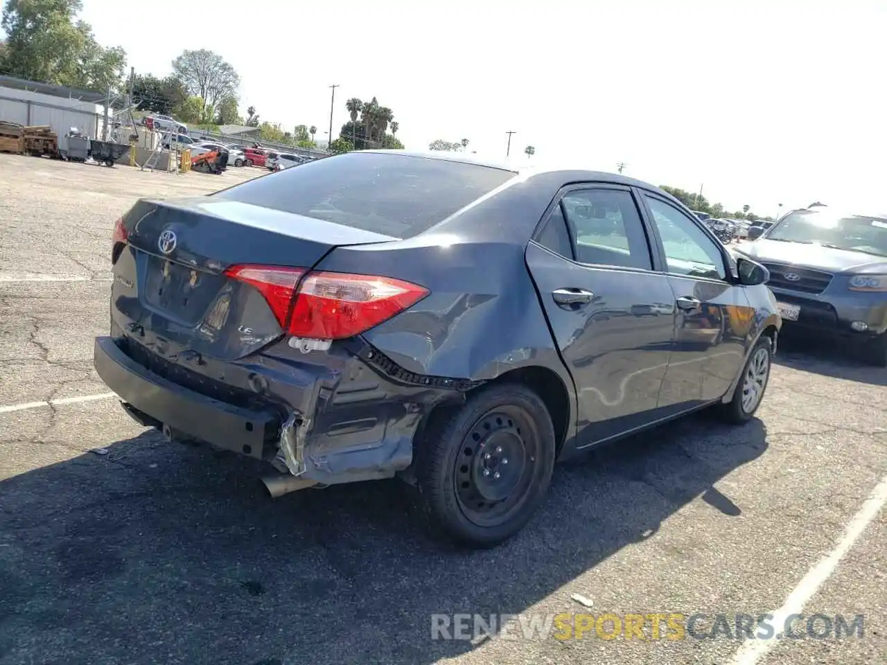 4 Photograph of a damaged car 2T1BURHEXKC147002 TOYOTA COROLLA 2019