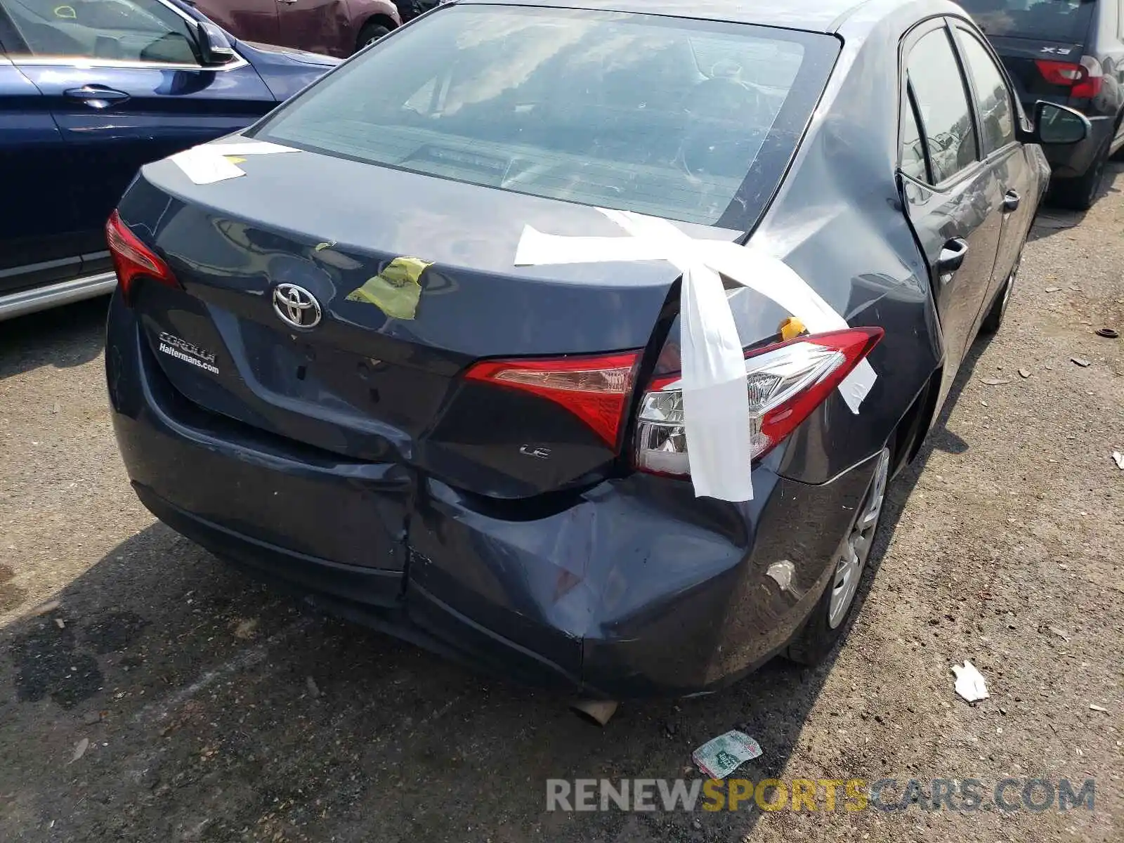 9 Photograph of a damaged car 2T1BURHEXKC147565 TOYOTA COROLLA 2019