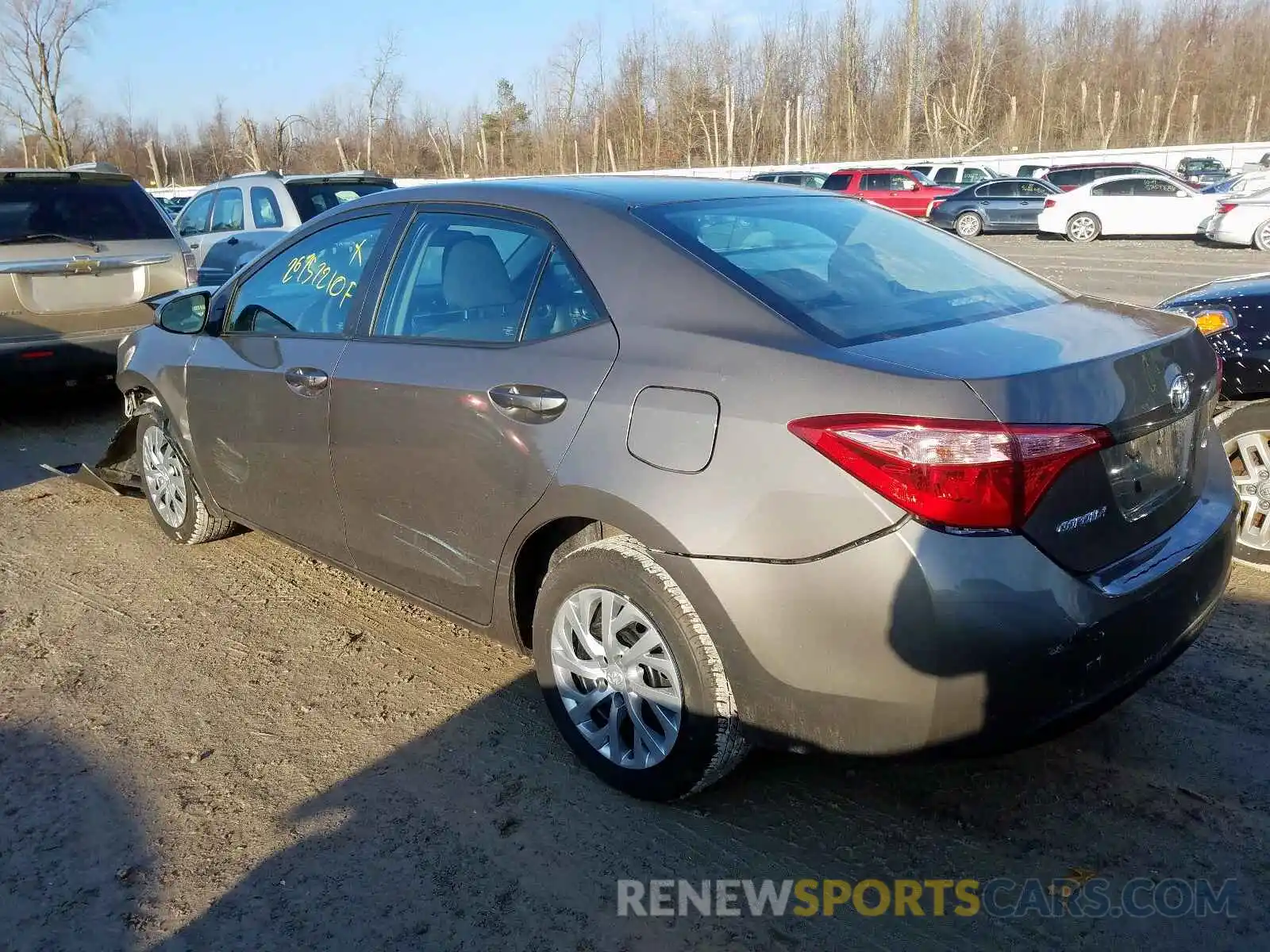 3 Photograph of a damaged car 2T1BURHEXKC148022 TOYOTA COROLLA 2019