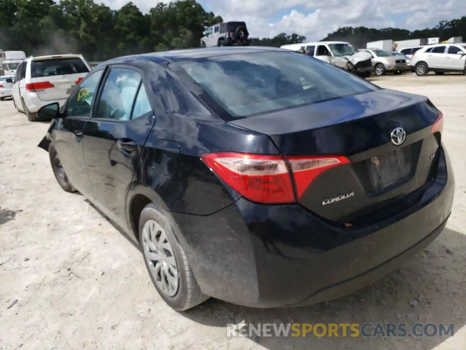 3 Photograph of a damaged car 2T1BURHEXKC148389 TOYOTA COROLLA 2019