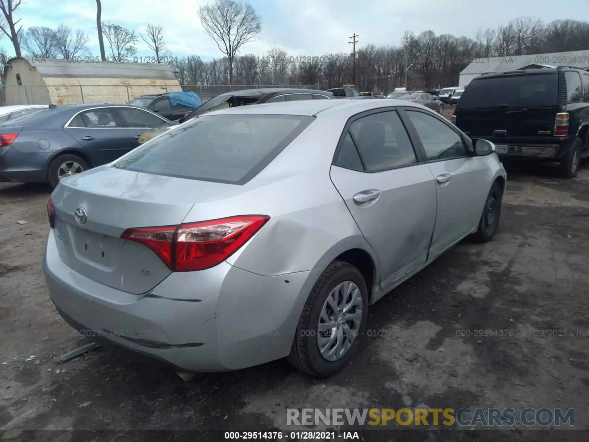 4 Photograph of a damaged car 2T1BURHEXKC149252 TOYOTA COROLLA 2019