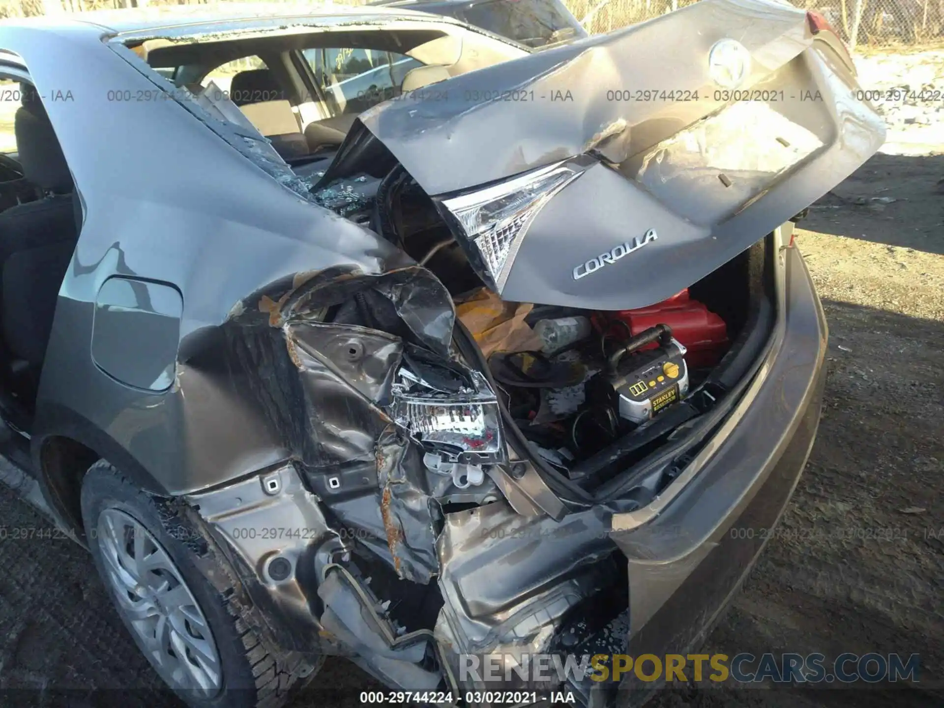 6 Photograph of a damaged car 2T1BURHEXKC150174 TOYOTA COROLLA 2019