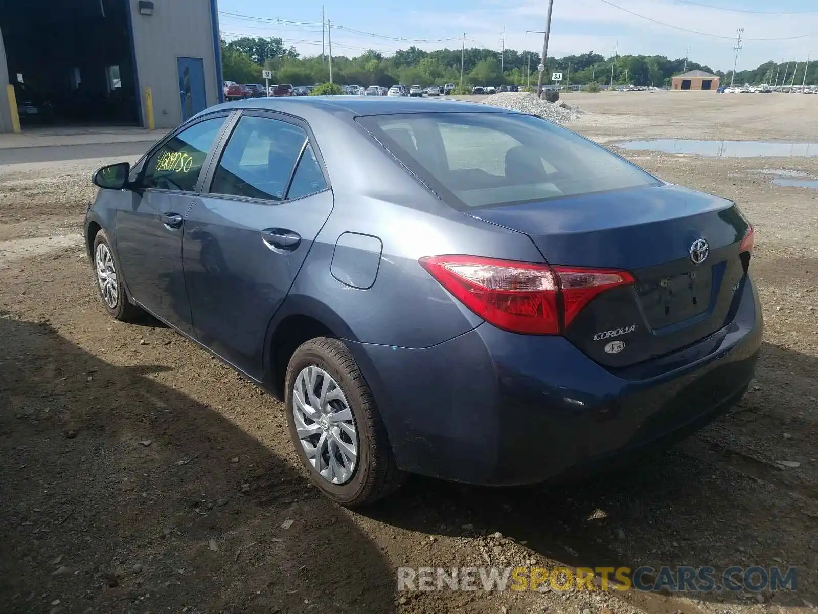 3 Photograph of a damaged car 2T1BURHEXKC153303 TOYOTA COROLLA 2019