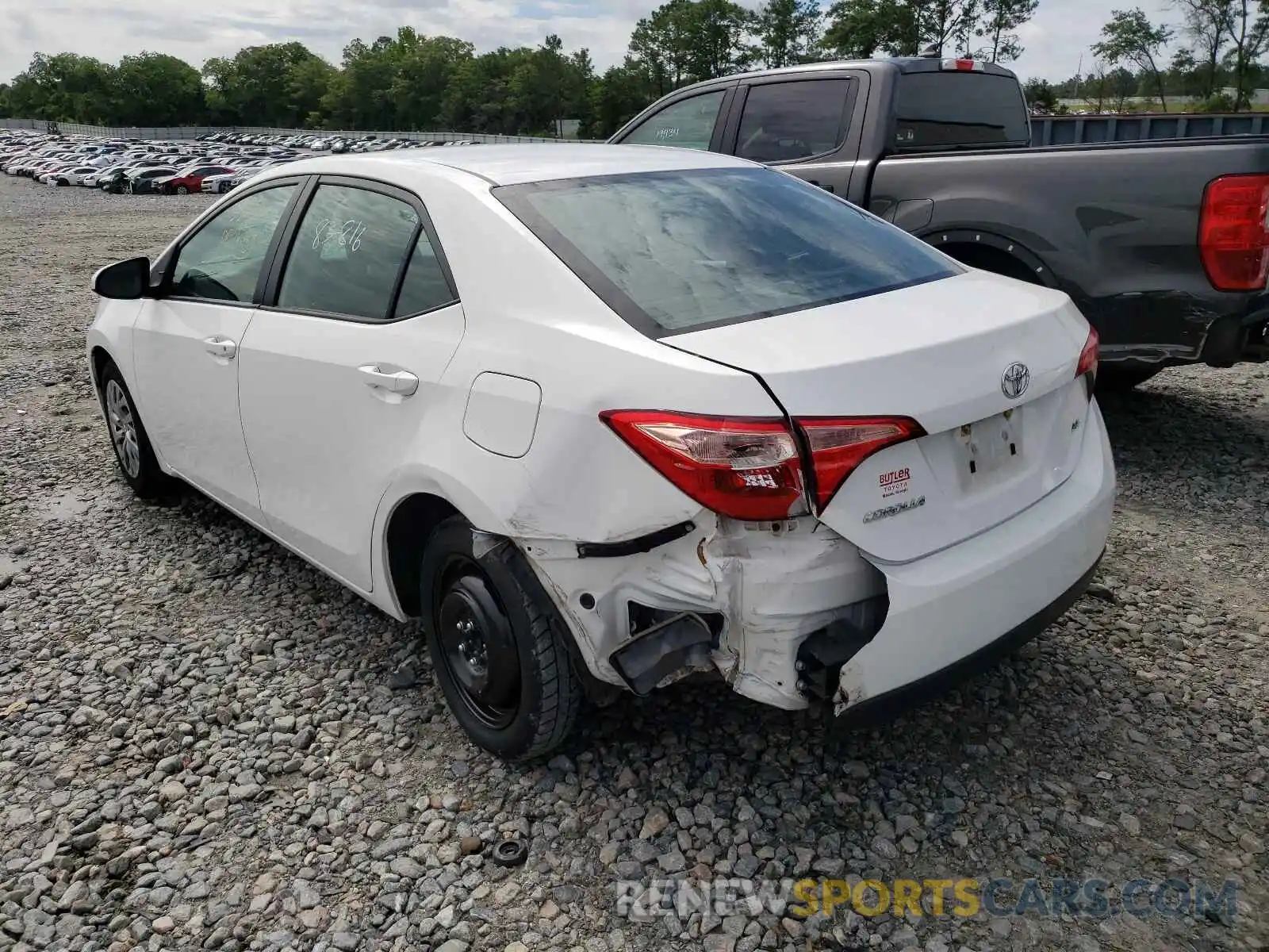 3 Photograph of a damaged car 2T1BURHEXKC153494 TOYOTA COROLLA 2019