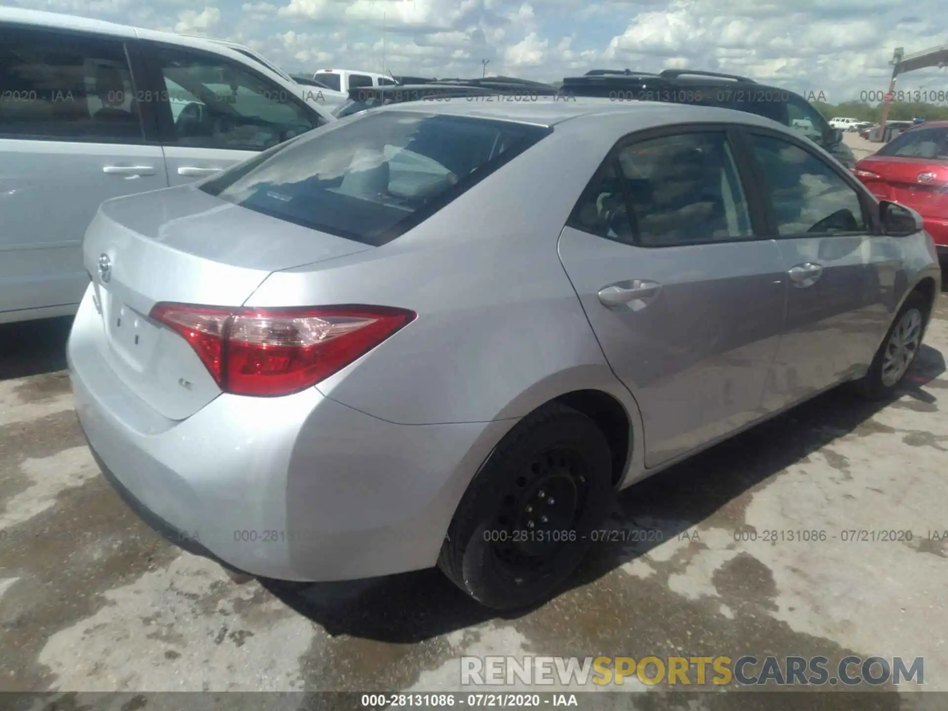 4 Photograph of a damaged car 2T1BURHEXKC154628 TOYOTA COROLLA 2019