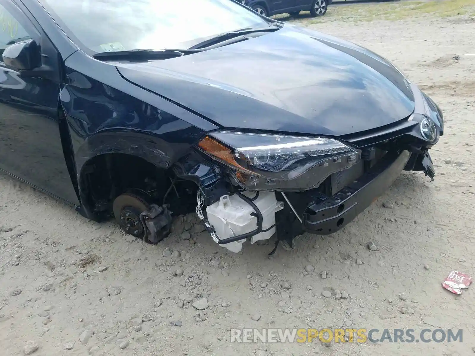 9 Photograph of a damaged car 2T1BURHEXKC161112 TOYOTA COROLLA 2019