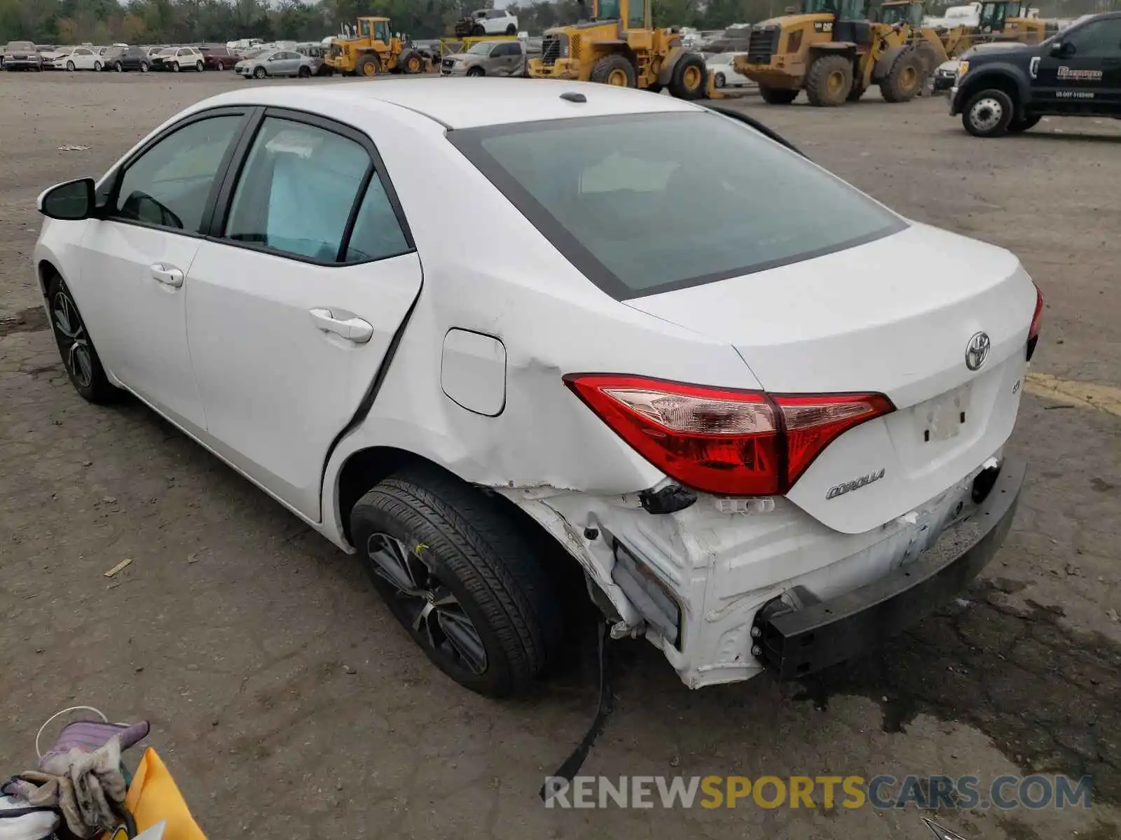 3 Photograph of a damaged car 2T1BURHEXKC163541 TOYOTA COROLLA 2019