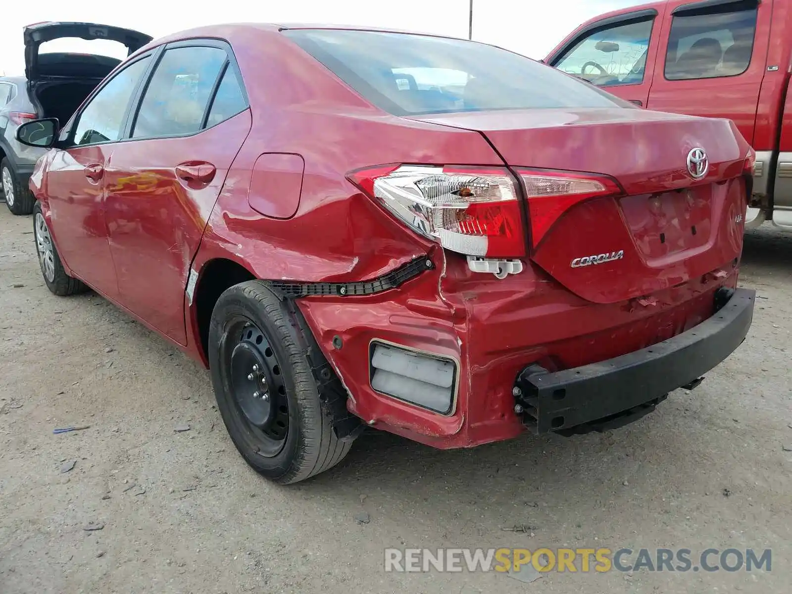 3 Photograph of a damaged car 2T1BURHEXKC163989 TOYOTA COROLLA 2019