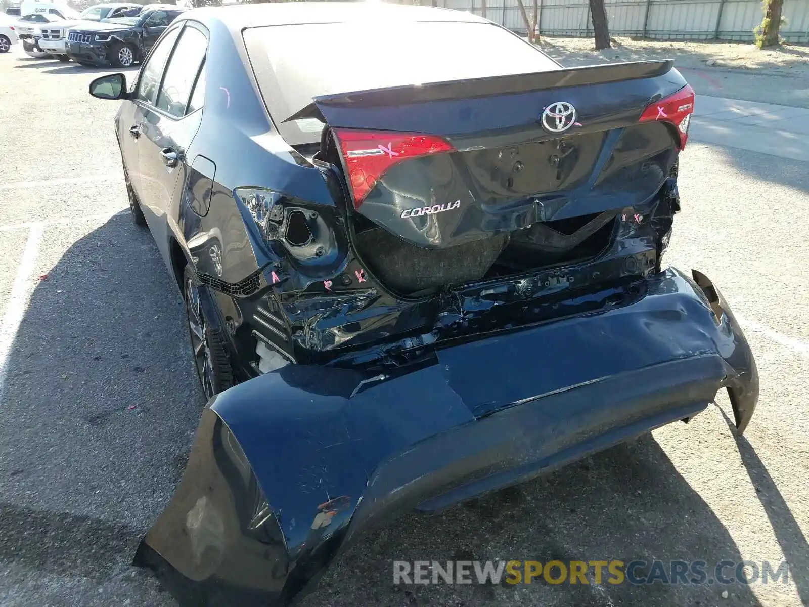 9 Photograph of a damaged car 2T1BURHEXKC164009 TOYOTA COROLLA 2019