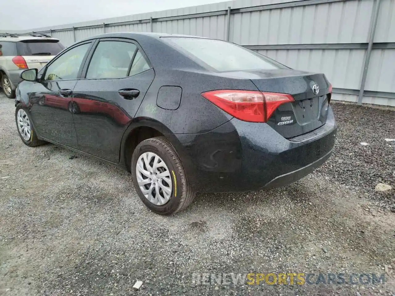 3 Photograph of a damaged car 2T1BURHEXKC164270 TOYOTA COROLLA 2019