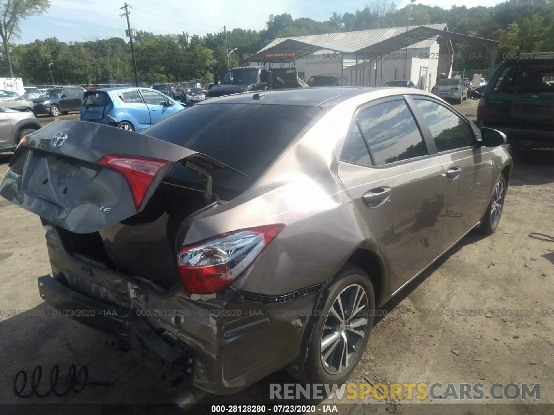 4 Photograph of a damaged car 2T1BURHEXKC164415 TOYOTA COROLLA 2019