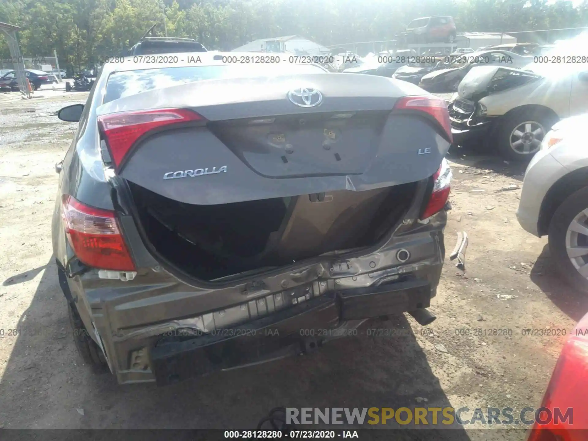 6 Photograph of a damaged car 2T1BURHEXKC164415 TOYOTA COROLLA 2019