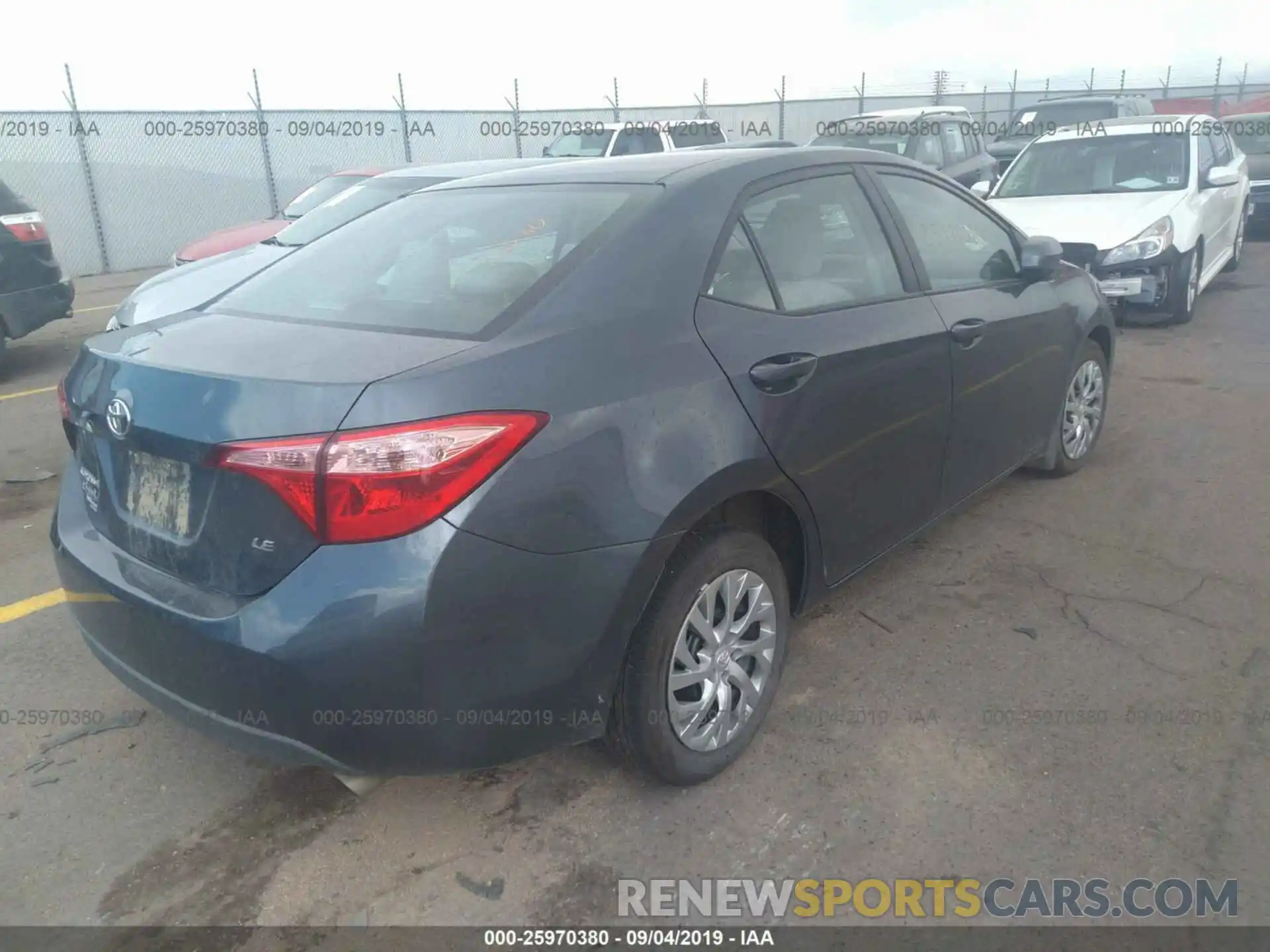 4 Photograph of a damaged car 2T1BURHEXKC164852 TOYOTA COROLLA 2019