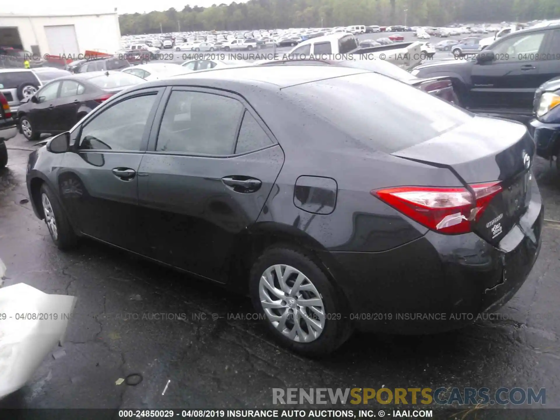 3 Photograph of a damaged car 2T1BURHEXKC166049 TOYOTA COROLLA 2019