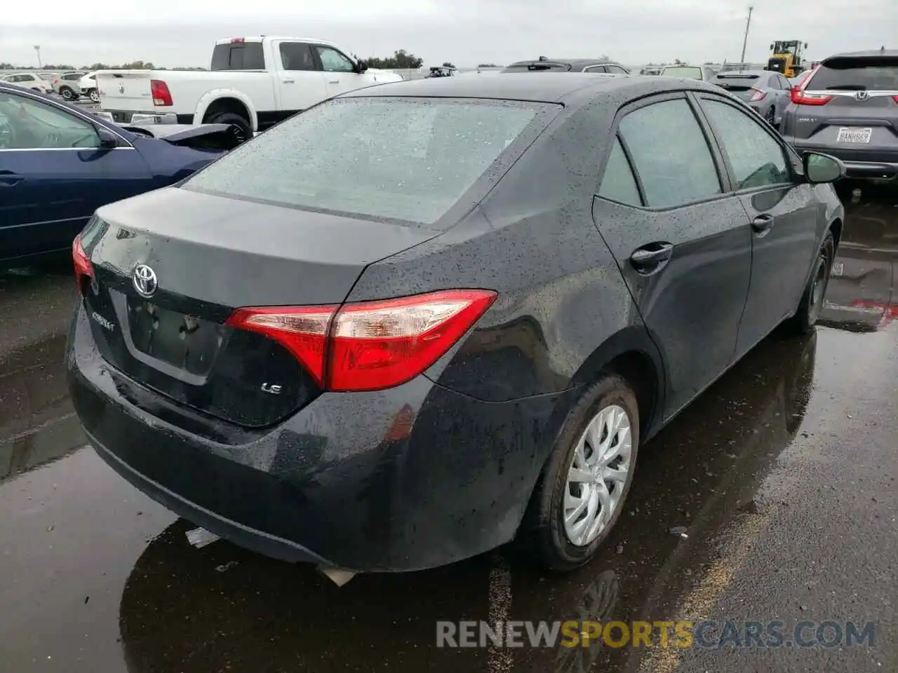 4 Photograph of a damaged car 2T1BURHEXKC166309 TOYOTA COROLLA 2019