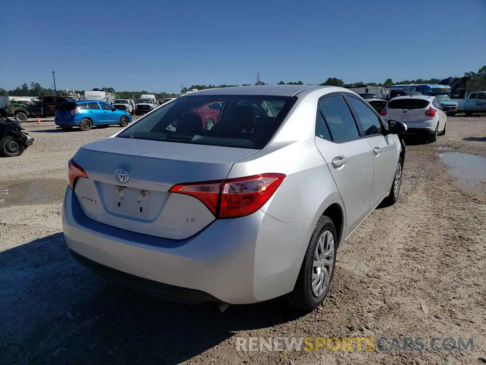 4 Photograph of a damaged car 2T1BURHEXKC167055 TOYOTA COROLLA 2019