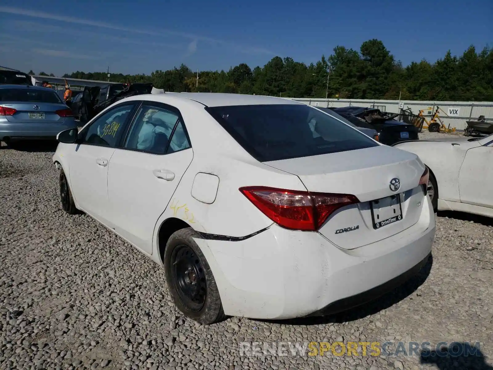 3 Photograph of a damaged car 2T1BURHEXKC167153 TOYOTA COROLLA 2019