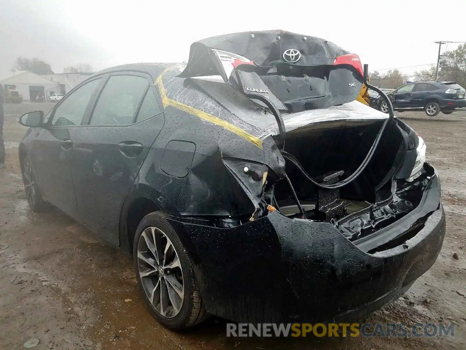 3 Photograph of a damaged car 2T1BURHEXKC168240 TOYOTA COROLLA 2019