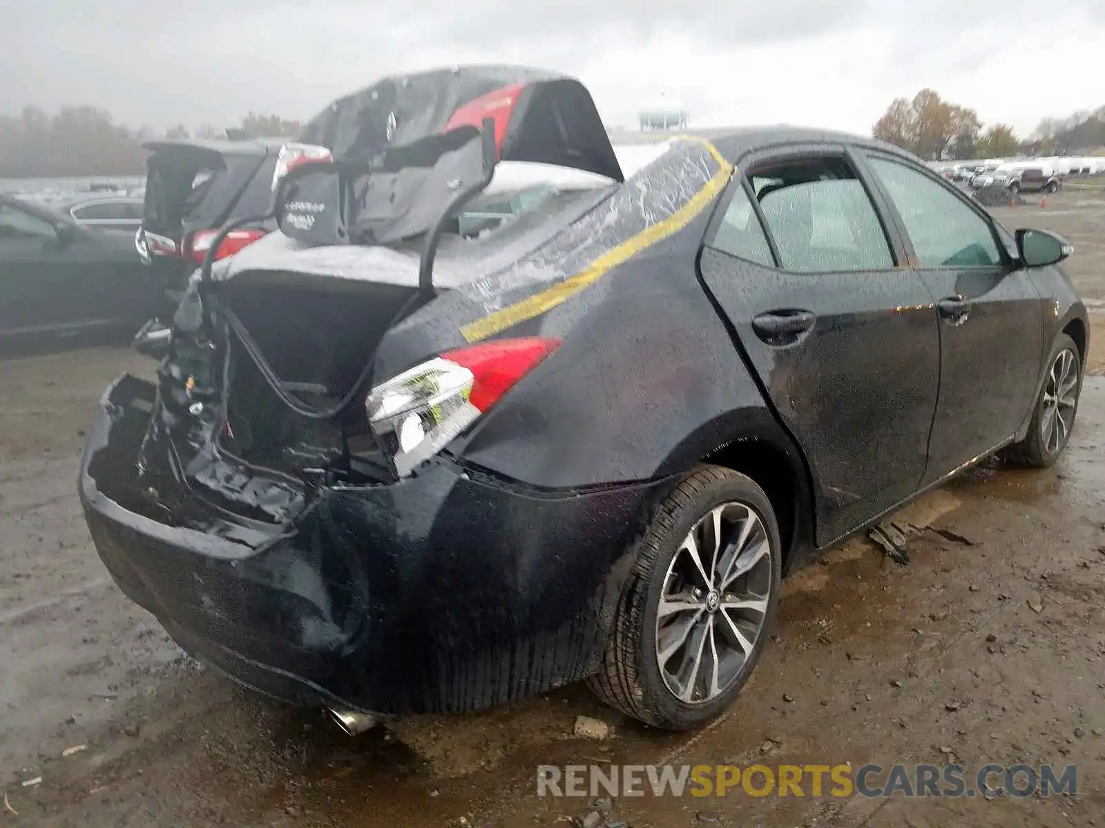 4 Photograph of a damaged car 2T1BURHEXKC168240 TOYOTA COROLLA 2019