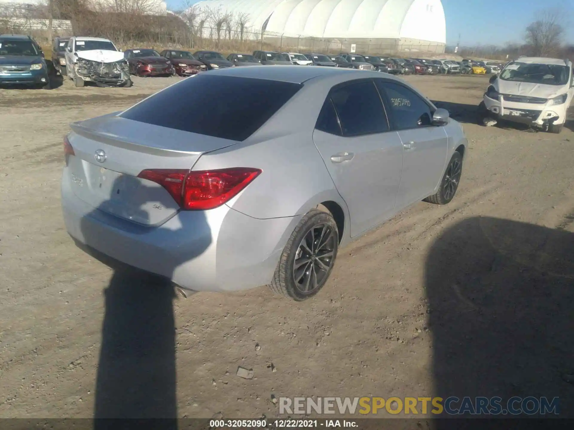 4 Photograph of a damaged car 2T1BURHEXKC169694 TOYOTA COROLLA 2019