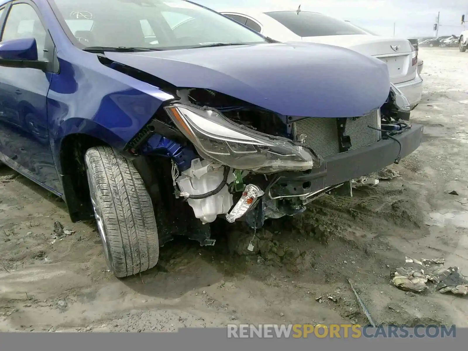 10 Photograph of a damaged car 2T1BURHEXKC169873 TOYOTA COROLLA 2019