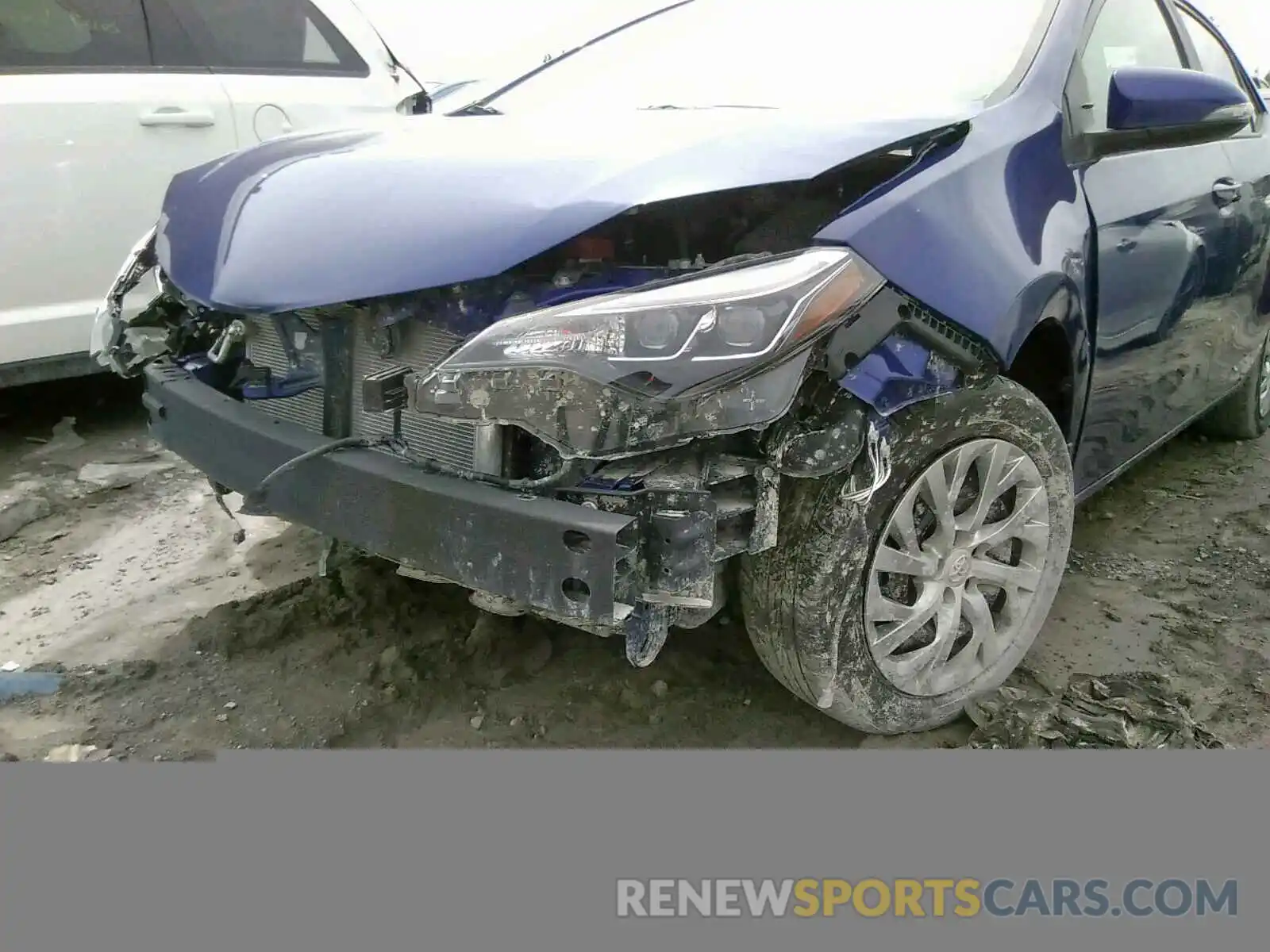 9 Photograph of a damaged car 2T1BURHEXKC169873 TOYOTA COROLLA 2019