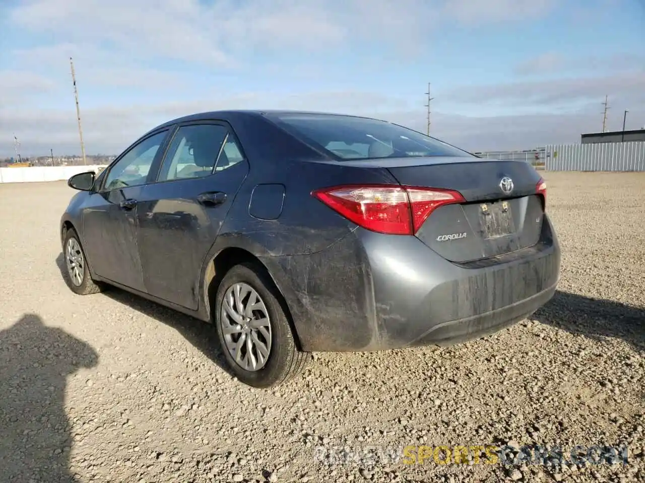 3 Photograph of a damaged car 2T1BURHEXKC170036 TOYOTA COROLLA 2019