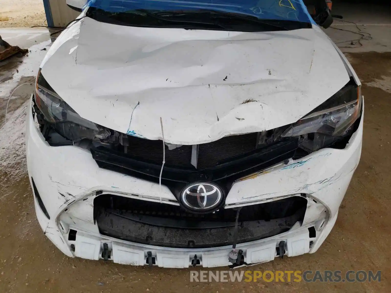 9 Photograph of a damaged car 2T1BURHEXKC170327 TOYOTA COROLLA 2019