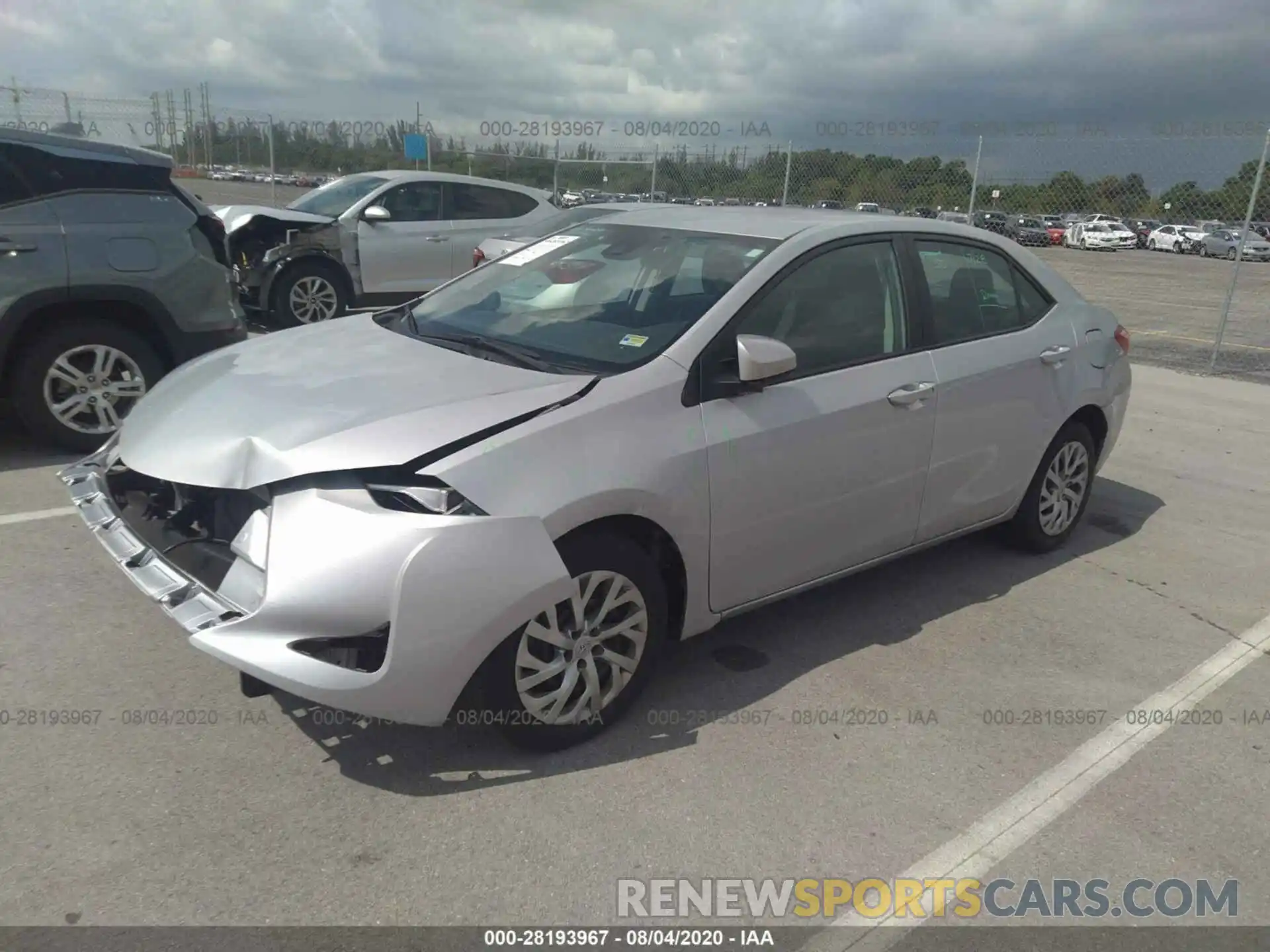 2 Photograph of a damaged car 2T1BURHEXKC171381 TOYOTA COROLLA 2019