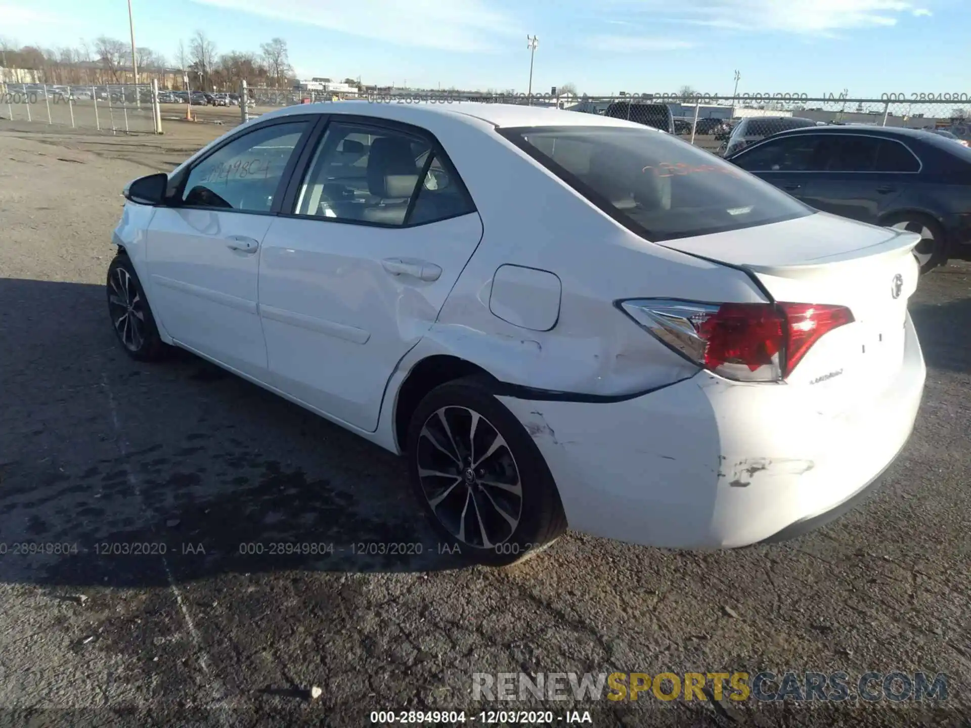 3 Photograph of a damaged car 2T1BURHEXKC171770 TOYOTA COROLLA 2019