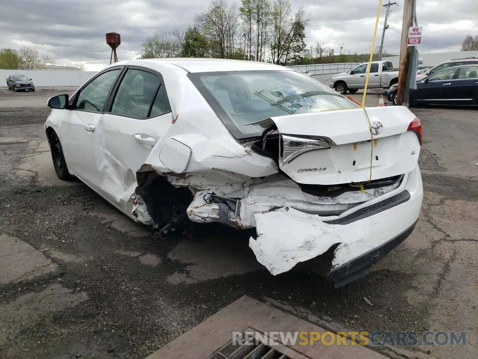 3 Photograph of a damaged car 2T1BURHEXKC172434 TOYOTA COROLLA 2019