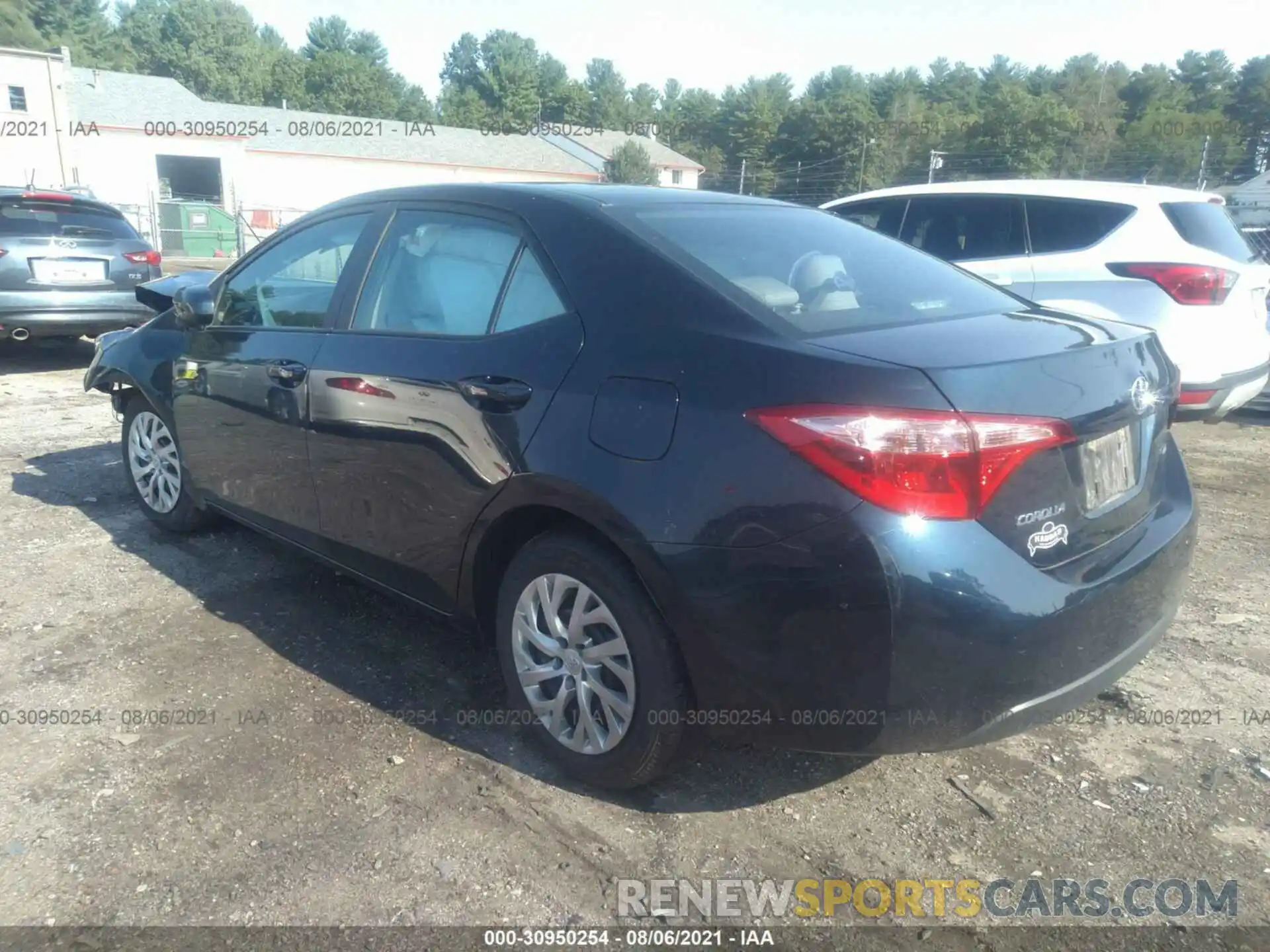 3 Photograph of a damaged car 2T1BURHEXKC173373 TOYOTA COROLLA 2019