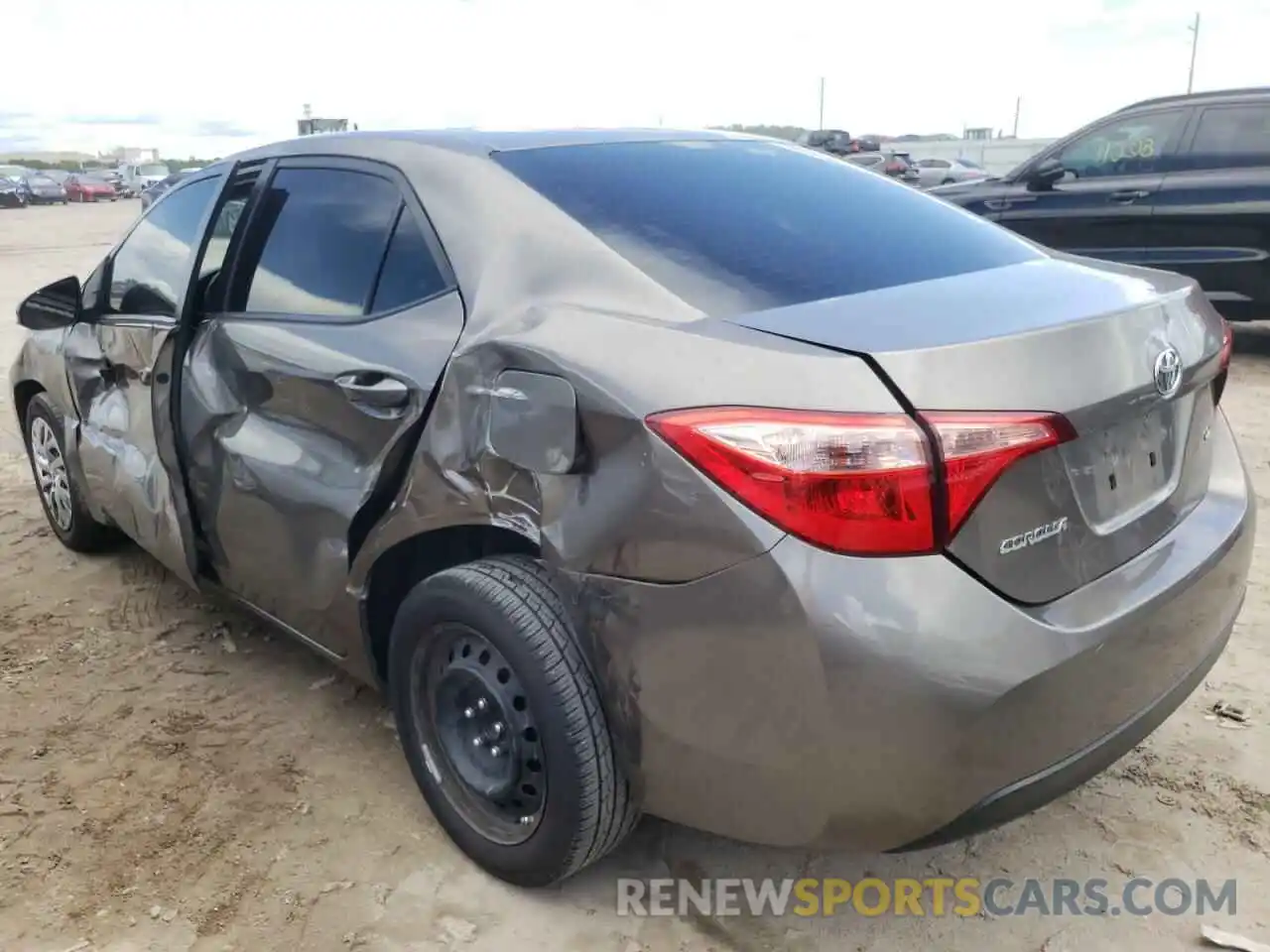 3 Photograph of a damaged car 2T1BURHEXKC174216 TOYOTA COROLLA 2019