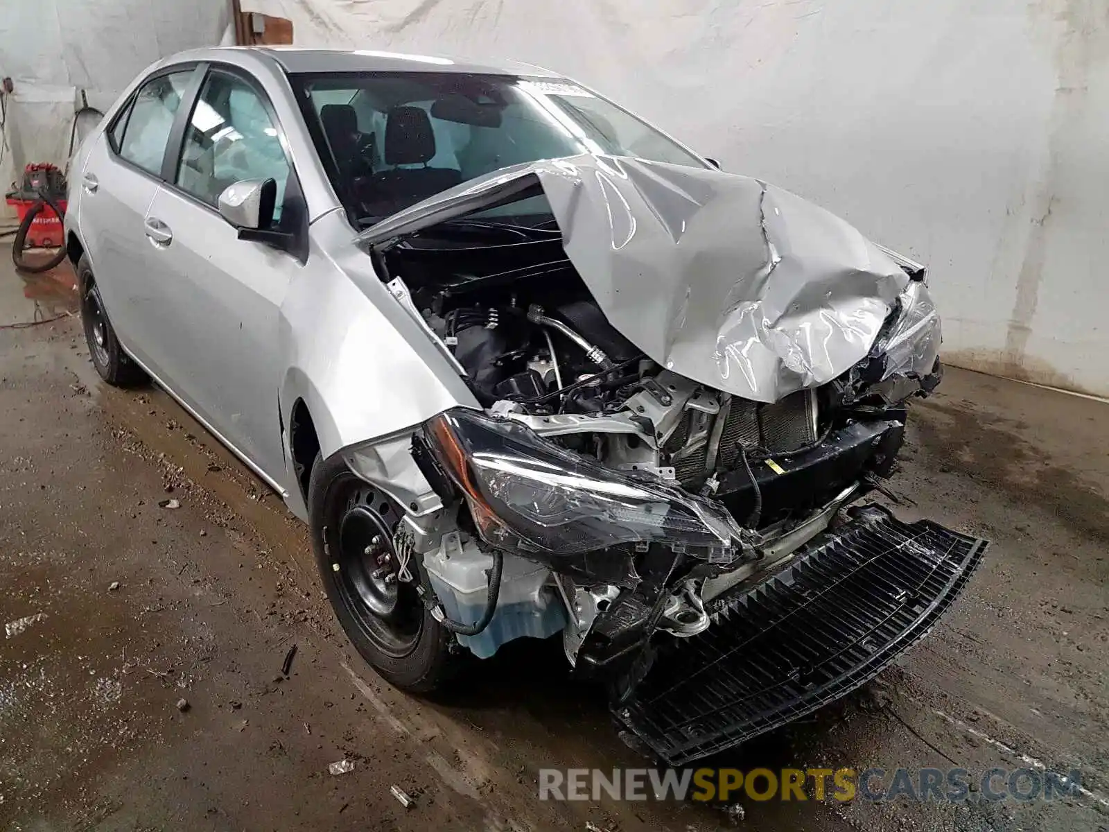 9 Photograph of a damaged car 2T1BURHEXKC174703 TOYOTA COROLLA 2019