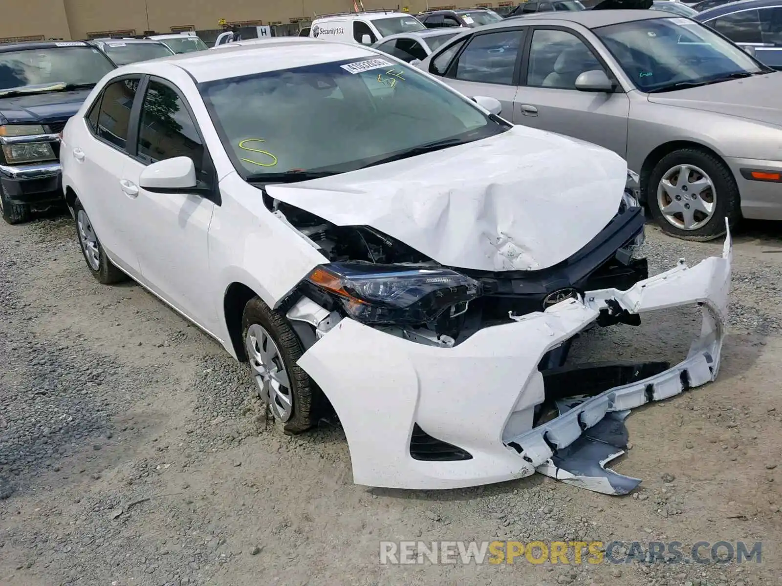 1 Photograph of a damaged car 2T1BURHEXKC174782 TOYOTA COROLLA 2019