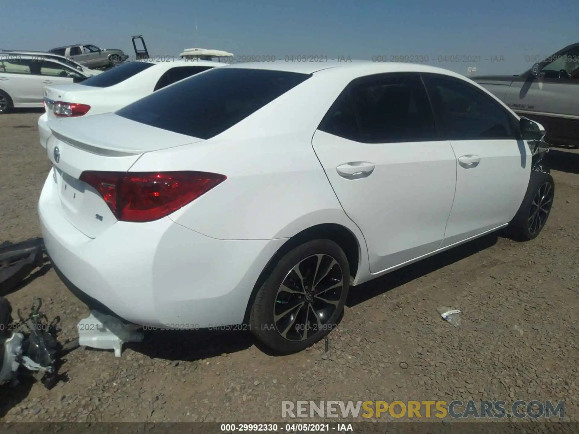 4 Photograph of a damaged car 2T1BURHEXKC176323 TOYOTA COROLLA 2019