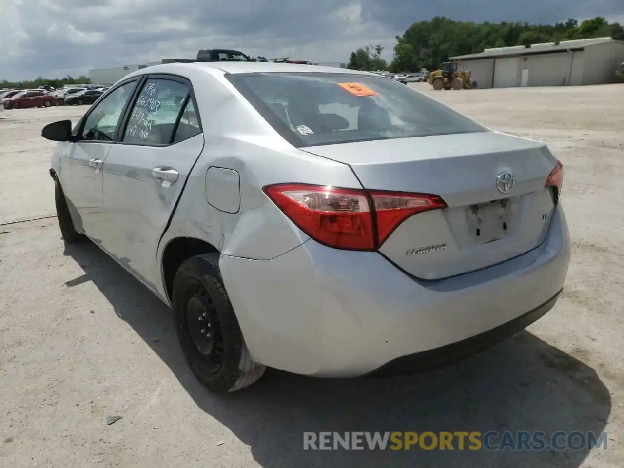 3 Photograph of a damaged car 2T1BURHEXKC178461 TOYOTA COROLLA 2019