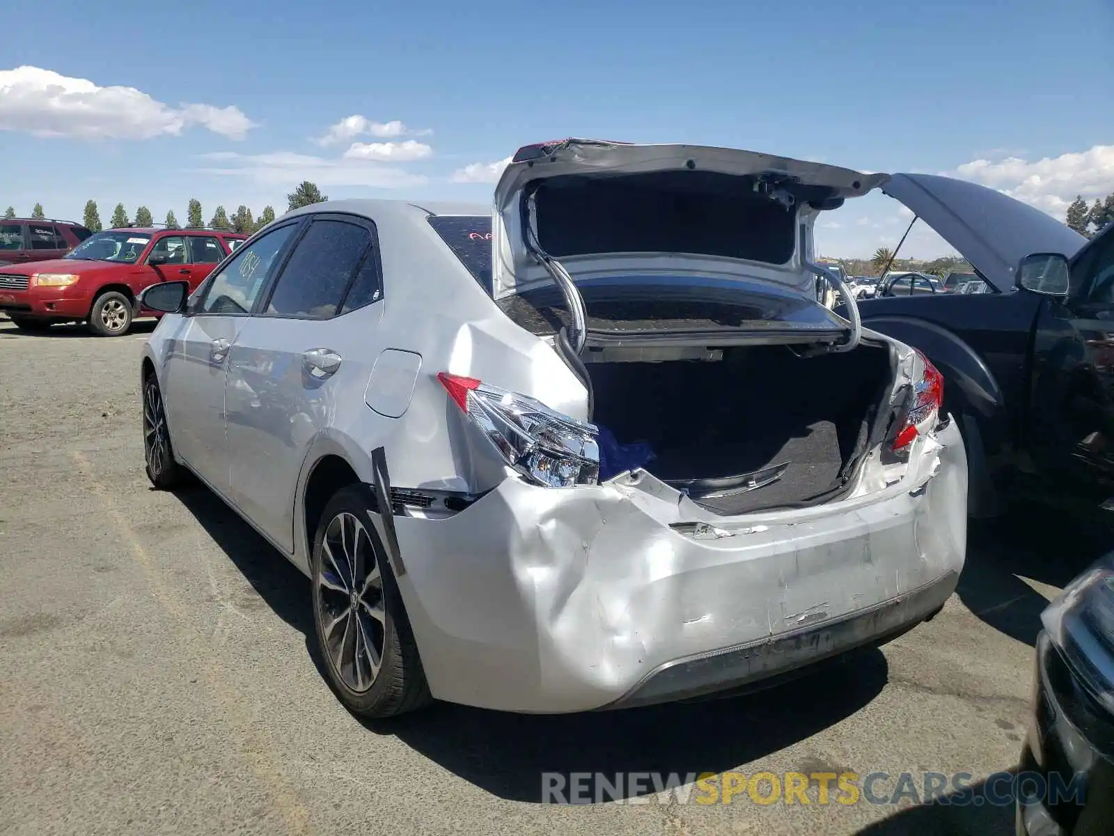 3 Фотография поврежденного автомобиля 2T1BURHEXKC180128 TOYOTA COROLLA 2019