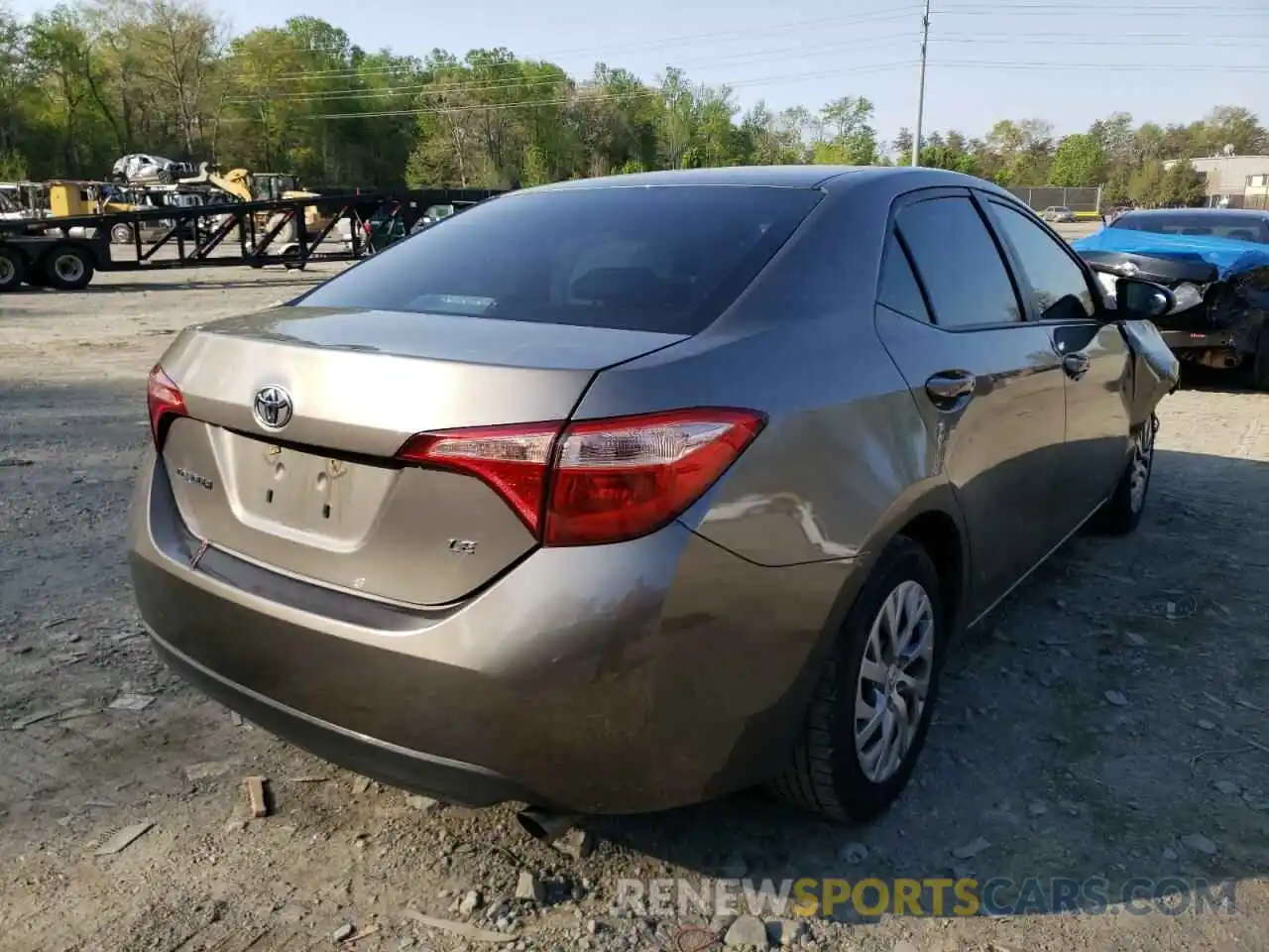 4 Photograph of a damaged car 2T1BURHEXKC182493 TOYOTA COROLLA 2019