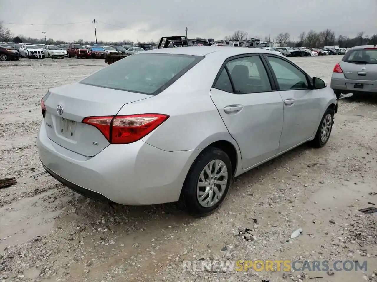 4 Photograph of a damaged car 2T1BURHEXKC182574 TOYOTA COROLLA 2019