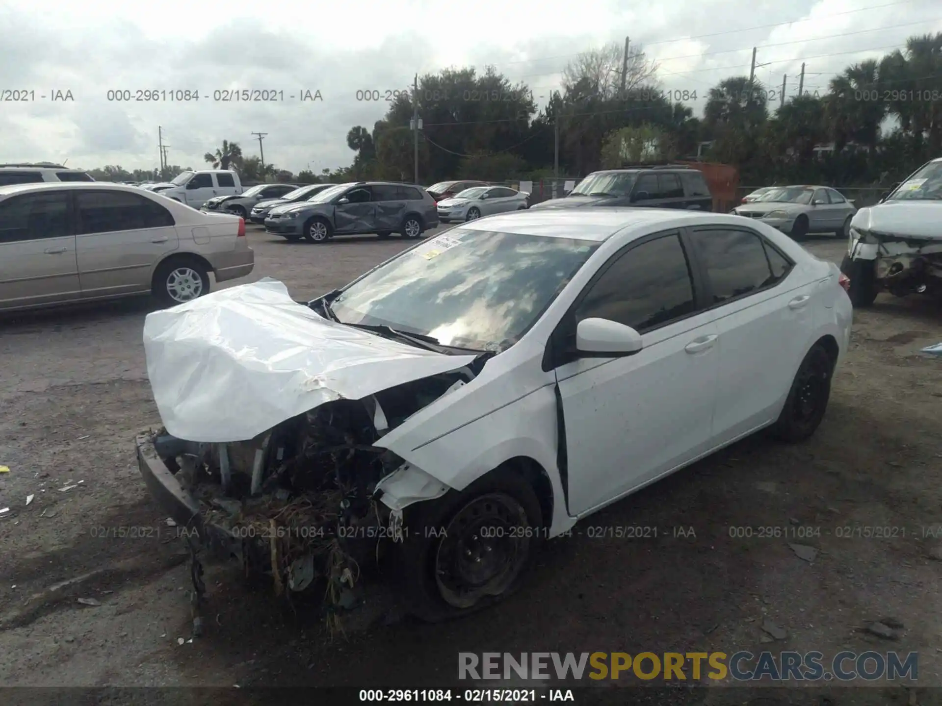 2 Photograph of a damaged car 2T1BURHEXKC182879 TOYOTA COROLLA 2019