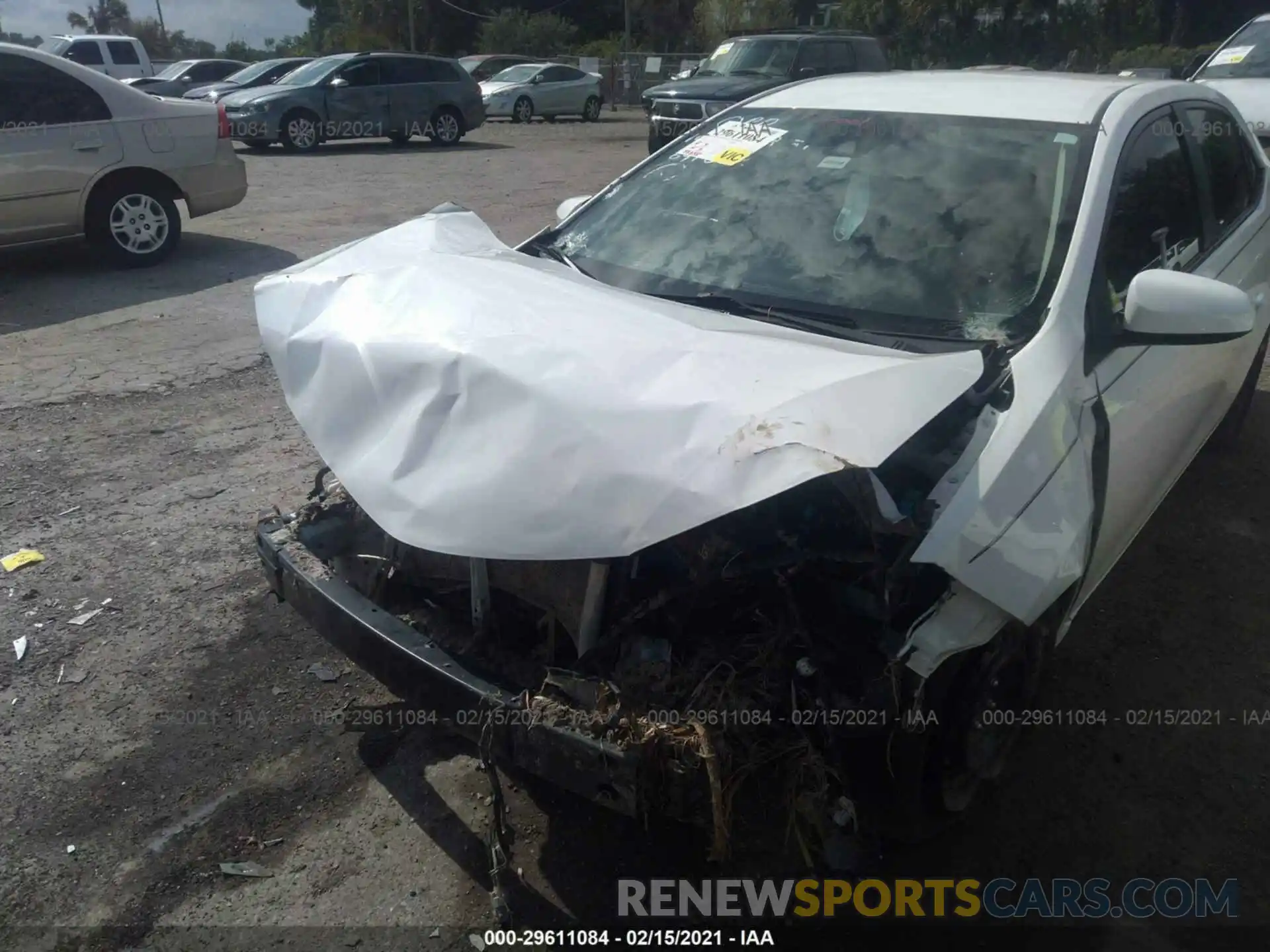 6 Photograph of a damaged car 2T1BURHEXKC182879 TOYOTA COROLLA 2019