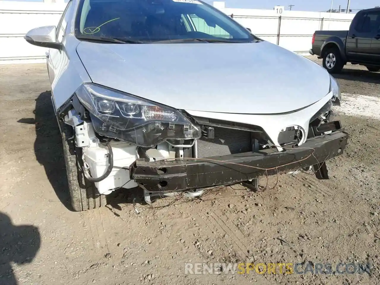 9 Photograph of a damaged car 2T1BURHEXKC183045 TOYOTA COROLLA 2019